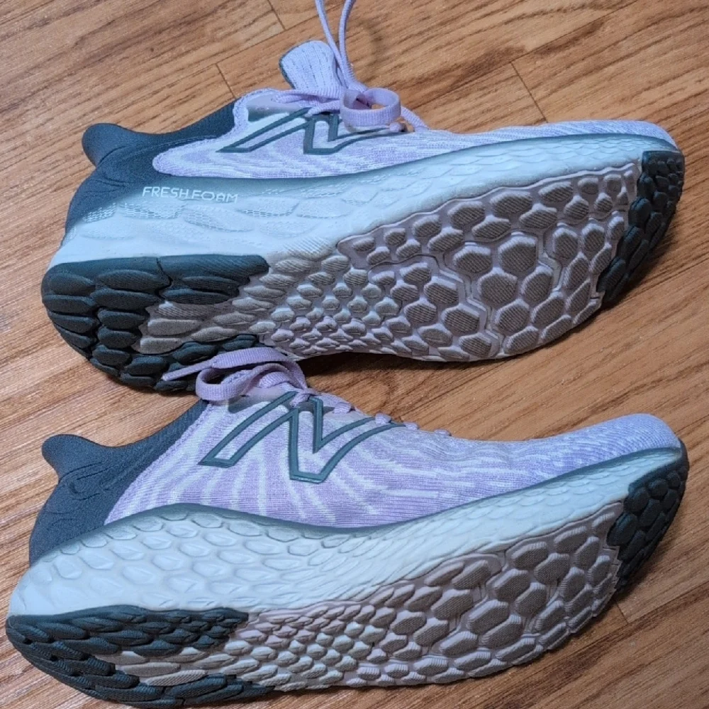 New Balance Women's Lavender Athletic Shoes - Picture 6 of 9